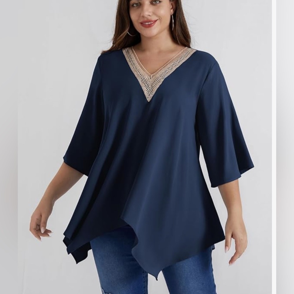 Hanna Nikole Navy Blue Crochet Neck Tunic Top Handkerchief Hem Size 18W NWT